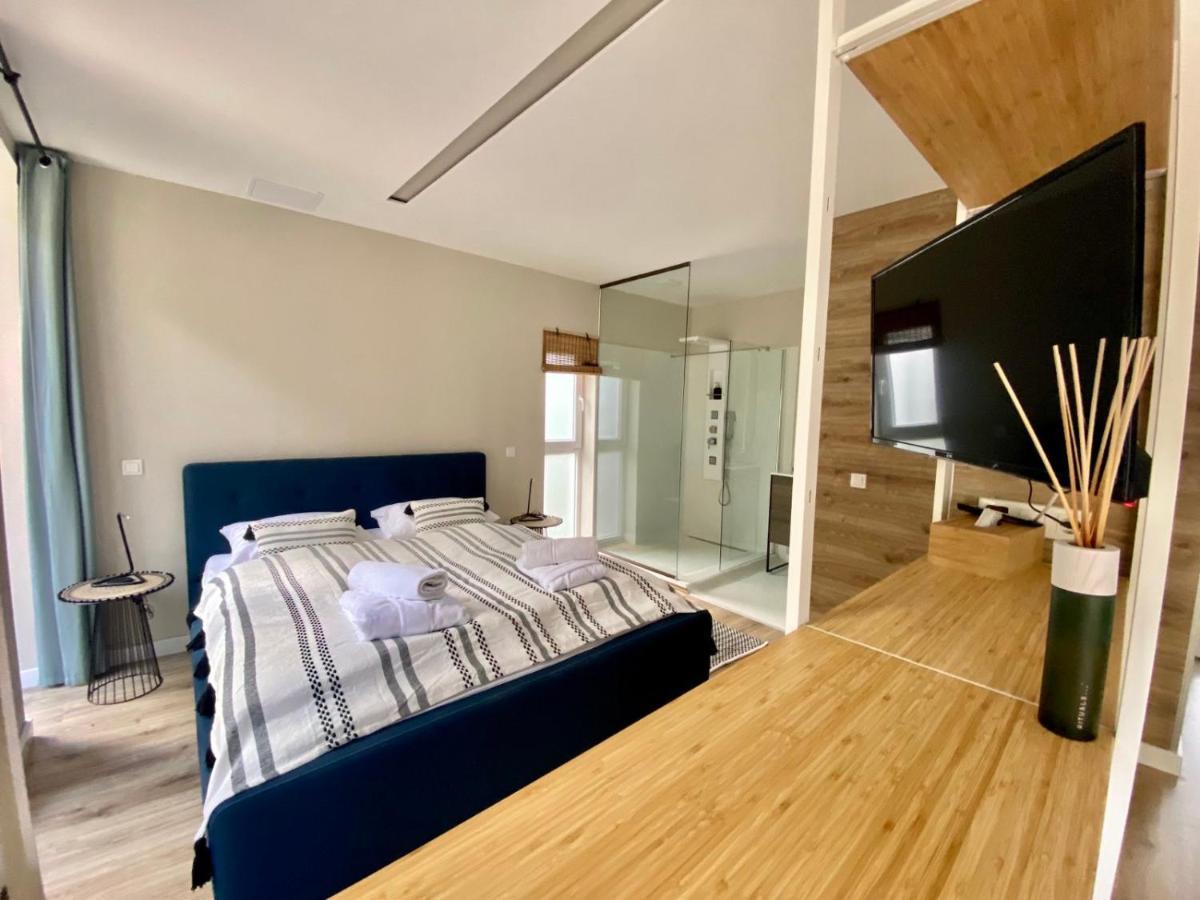 Kenese-Voelgye Villahotel Balatonkenese Exteriör bild