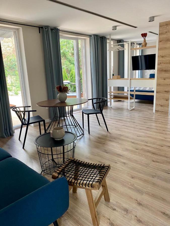 Kenese-Voelgye Villahotel Balatonkenese Exteriör bild